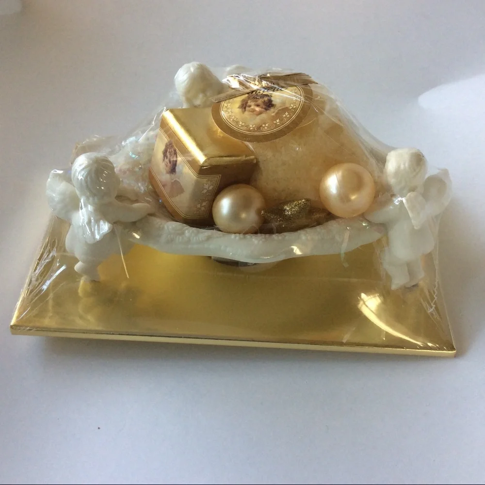 Angelic Scents Cream Cherub Soap Dish Vintage New